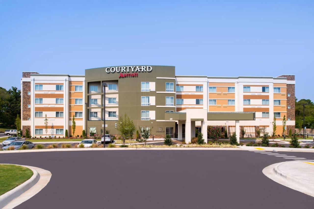 Courtyard By Marriott Hot Springs Hotel Exterior photo